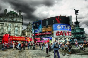 london-hdr-piccadilly-circus-02