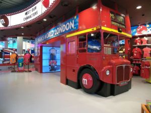 MM-World-London-bus